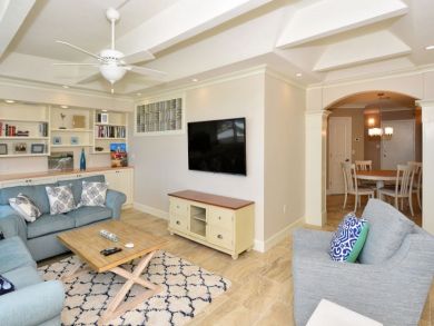 Siesta Key Updated Unit 2 Bedrooms 125 yards from Beach - additional view, photo 2