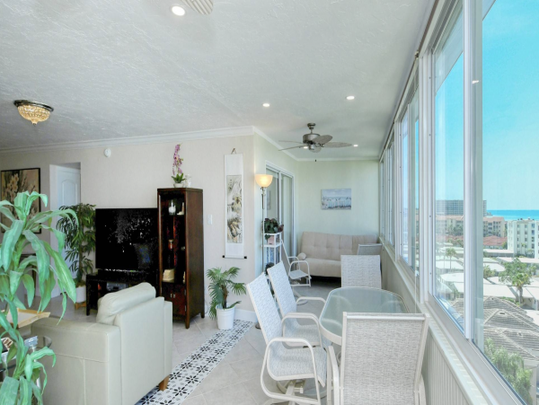 Only 175 Yards From Crescent Beach 175 yards Crescent Beach.