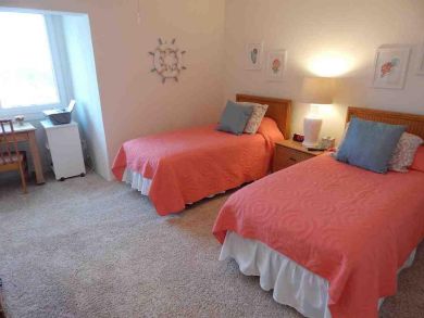 Twin Bedroom