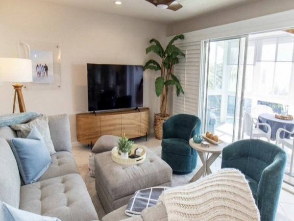 Fifty Yards to the Sand Great Siesta Vacation Condo