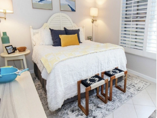 Fifty Yards to the Sand Great Siesta Vacation Condo