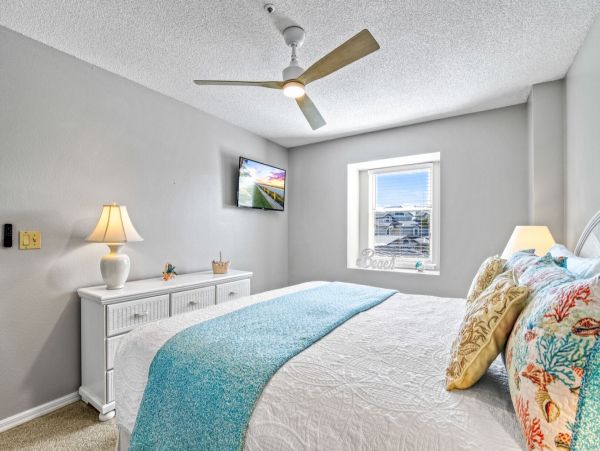 Siesta Key Three Bedroom Vacation Rental Condo