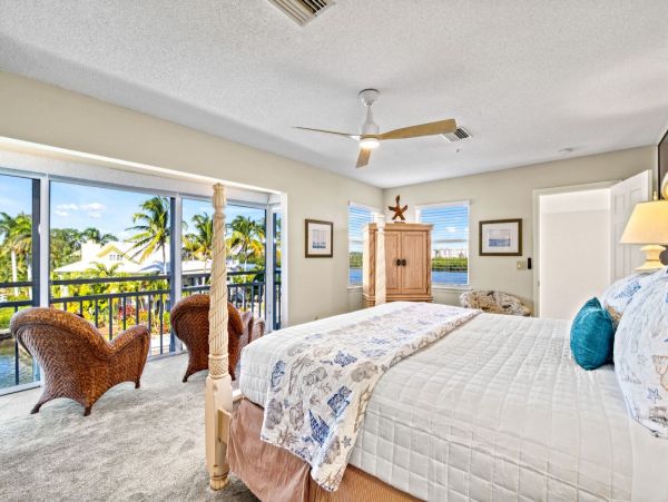 Siesta Key Three Bedroom Vacation Rental Condo