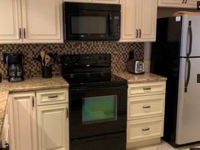 Siesta Key Vacation Condo Sleeps Six Guests