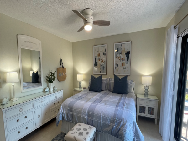 Beachfront Condo with Two Bedrooms with Great Views