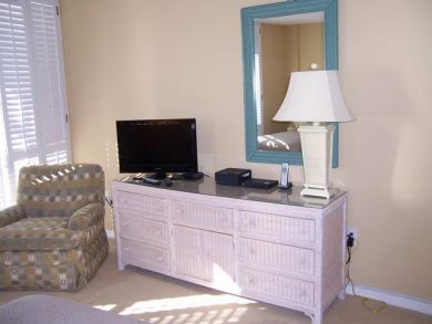 Beach Condo Sleeps 6 Two Bedroom View of the Gulf & Beach