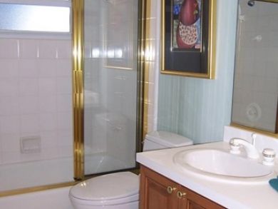 Beach Condo Sleeps 6 Two Bedroom View of the Gulf & Beach
