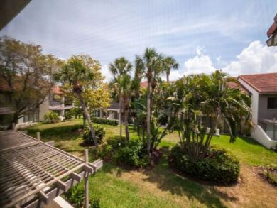 Siesta Key Rental with Tennis and  Pool