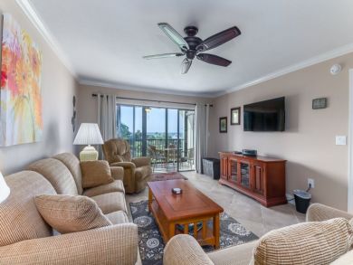 Siesta Key Beachfront Two Bedrooms vacation Condo