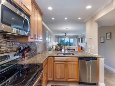 Siesta Key Beachfront Two Bedrooms vacation Condo