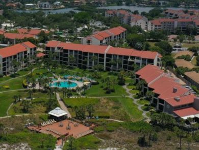 Siesta Key Beachfront Two Bedrooms vacation Condo