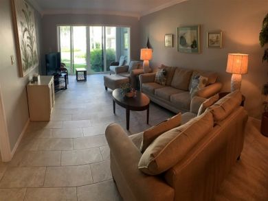 Siesta Key Vacation Condo Sleeps Six Guests. Siesta Key Vacation Condo Sleeps Six Guests.