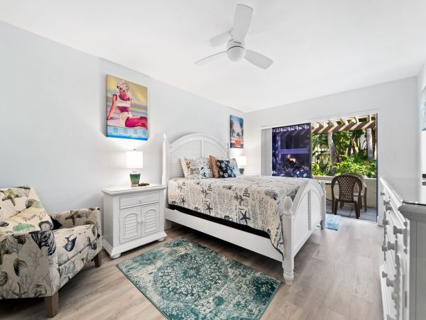 Recent Renovated Beachfront Condo