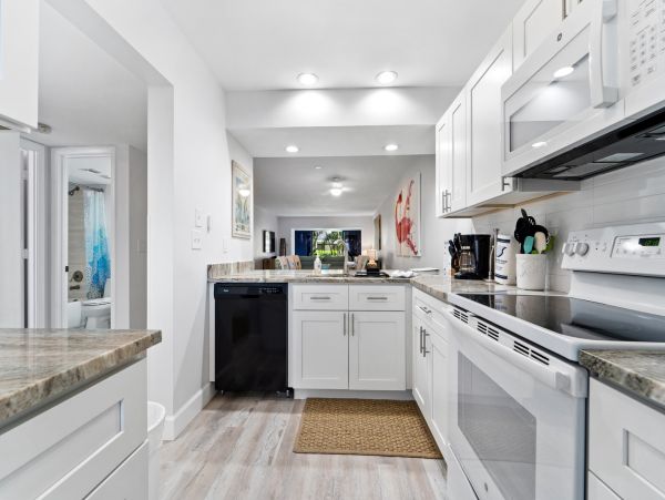 Recent Renovated Beachfront Condo