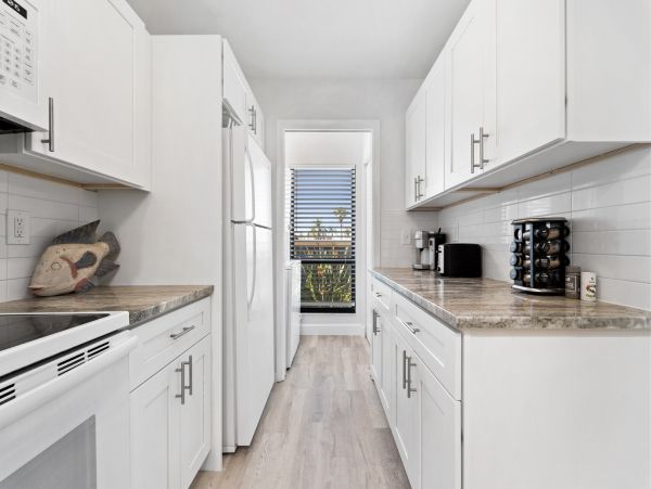 Recent Renovated Beachfront Condo