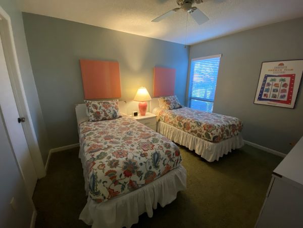 Siesta Key Value with a GREAT Location Call agent today