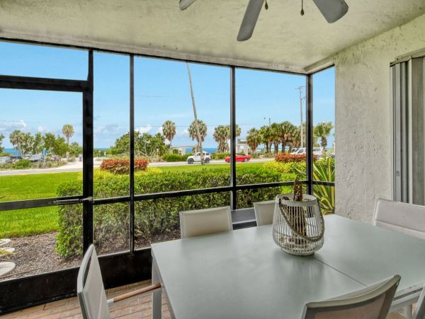 Siesta Key Condo 888375
