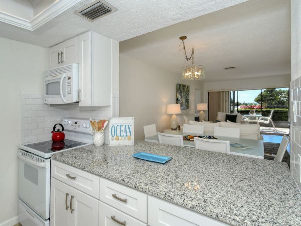 Siesta Key Condo 888375
