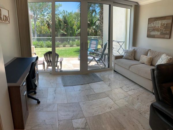 Siesta Key Two Bedroom Vacation Condo Rental Sleeps 6 Guests