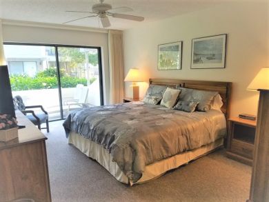 Siesta Key Condo in Beachfront Complex 2 Bedrooms Sleeps 6