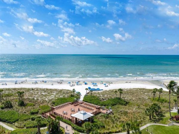 Siesta Key Terrific Vacation Condo 2 Bedrooms Gulf Views