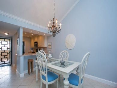 Siesta Key Beach Vacation Condo Gulf Views Close to Village - additional view, photo 4