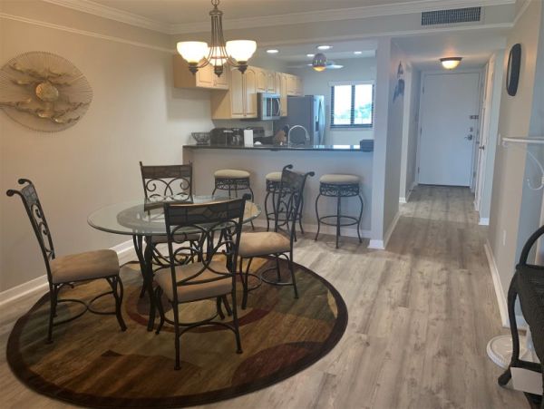 Luxury 2 Bedroom Siesta Key Beach Condo Sleeps 6