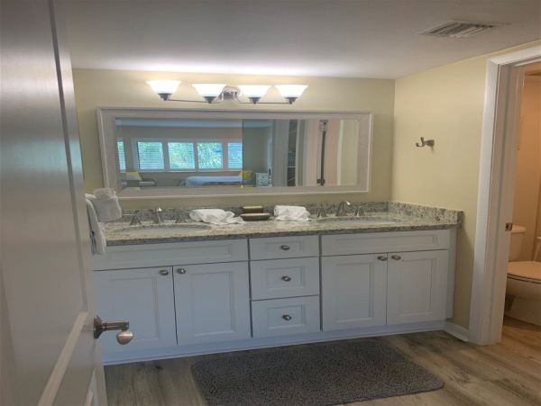 Luxury 2 Bedroom Siesta Key Beach Condo Sleeps 6