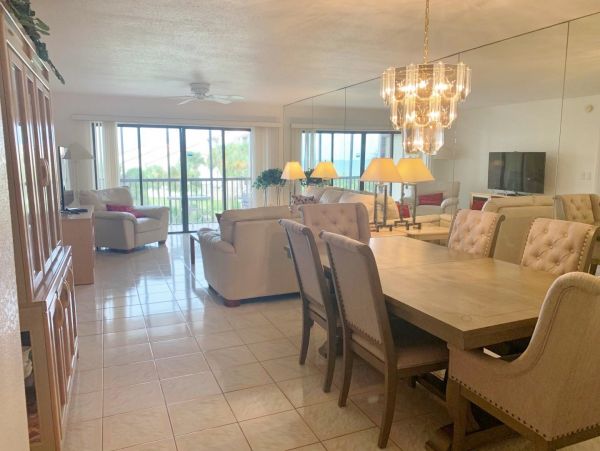 Siesta Key Vacation Rental with Two Bedrooms & Gulf Views