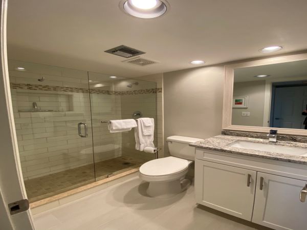 Siesta Key Two Bedroom Beach Condo Sleeps 4