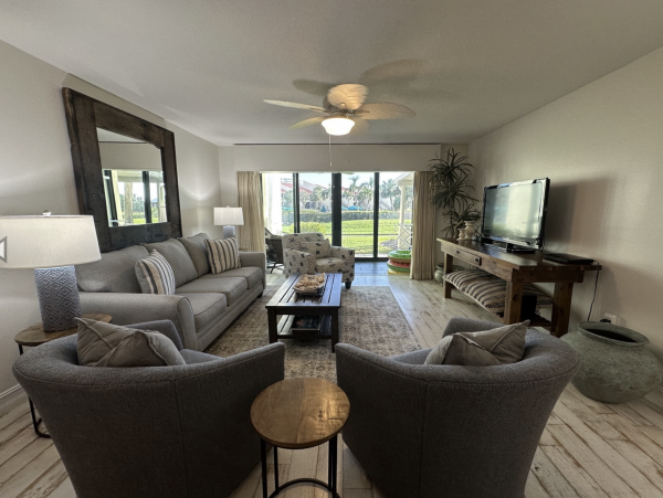 Gulf View Walk Out Siesta Key Condo