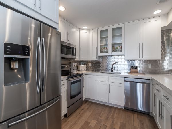 Lovely Siesta Key Two Bedroom Beach Condo Full Gulf Views