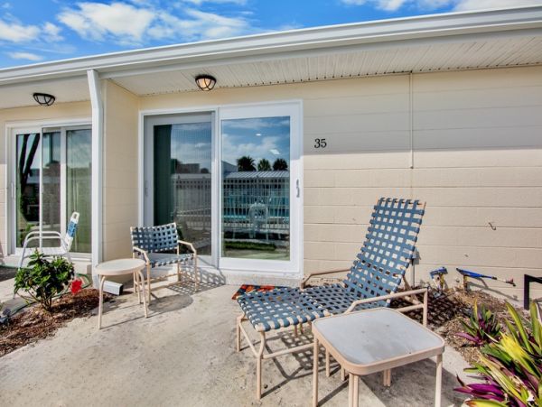 Siesta Key Vacation Rental - Renovated Condo with Pool & Beach Access