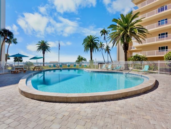 Siesta Key Vacation Rental - Renovated Condo with Pool & Beach Access