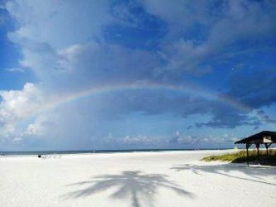 Value Siesta Key 2 Bedroom Vacation Condo Walk to Beach