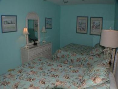 Value Siesta Key 2 Bedroom Vacation Condo Walk to Beach