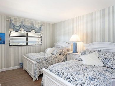 Siesta Key Vacation Condo Rent Beach FrontLuxury