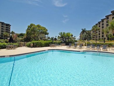 Oceanfront 2 Bedroom Condo with Great Pool and Ocean Views!! - additional view, photo 5