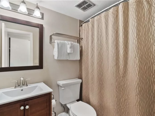 Lovely 2 bed 2 bath Condo located on the #1 beach!