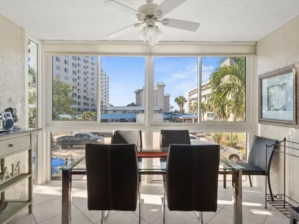 Lovely 2 bed 2 bath Condo located on the #1 beach!