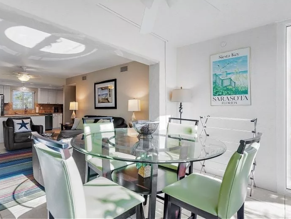 Communal Pool at this Two Bedroom Beach Condo Sleeps 6