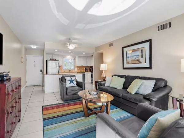 Communal Pool at this Two Bedroom Beach Condo Sleeps 6