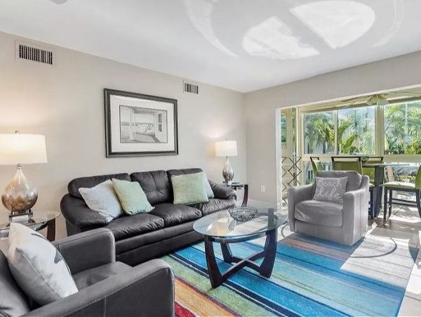 Communal Pool at this Two Bedroom Beach Condo Sleeps 6