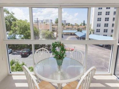Siesta Key Beach Vacation - Two Bedrooms