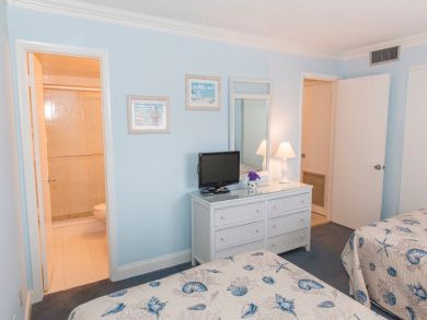 Siesta Key Beach Vacation - Two Bedrooms
