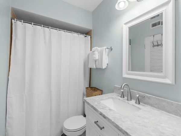 Two Bedroom Siesta Key Rental Accommodation Sleeps Six Guest