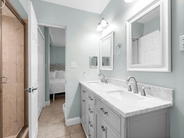 Two Bedroom Siesta Key Rental Accommodation Sleeps Six Guest