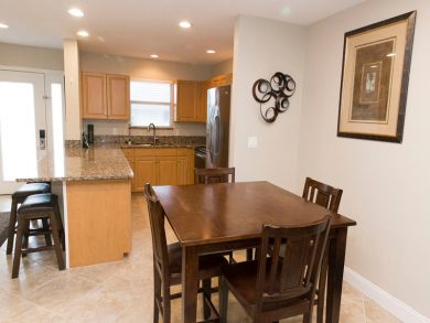 Dining Table & Chairs Dining Table & Chairs