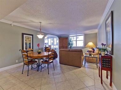 Open Living & Dining Area Open Living & Dining Area