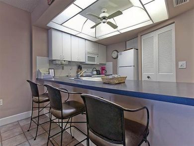 Breakfast Counter with Seating Breakfast Counter with Seating